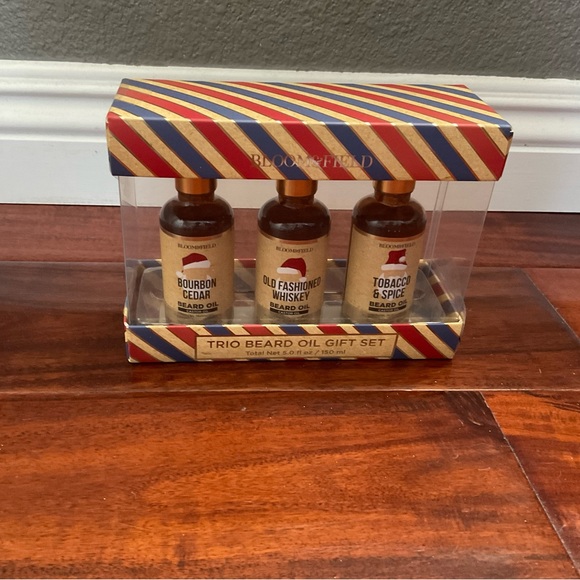 Bloom & Field Grooming Set - Picture 1 of 2